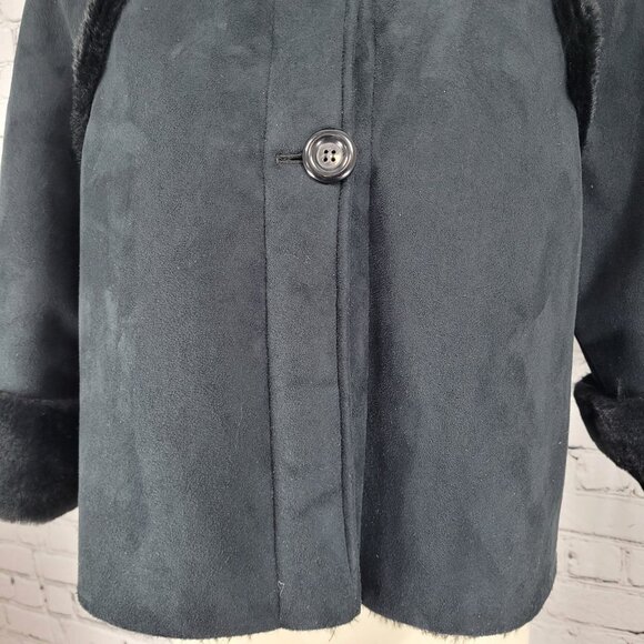 Drew Black Faux Vegan Suede Soft Fur Lined Crop Jacket USA Made Size Small S - Picture 8 of 13